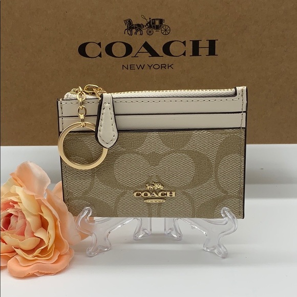 Mini Skinny Id Case In Signature Canvas - Picture 2 of 16